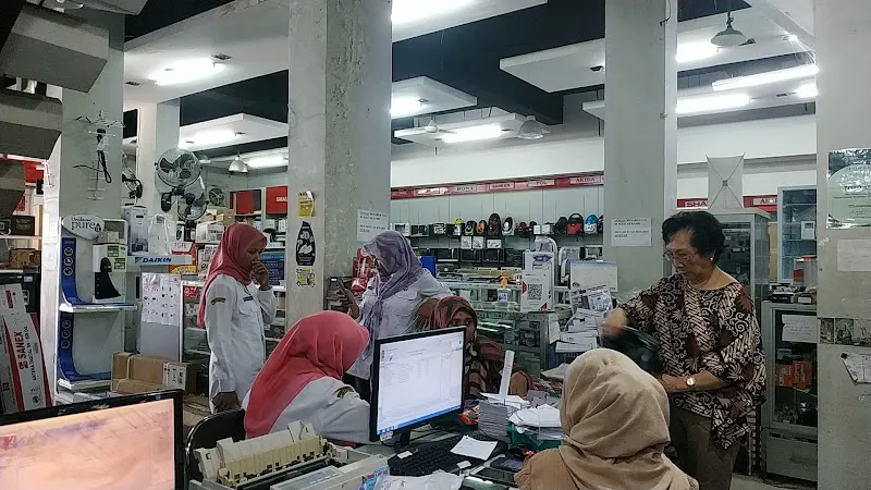 Toko 3Aulia: Menjaga Tradisi Lebaran dengan Kualitas yang Tak Terbantahkan